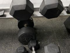 -CXFIT 陈徐健身工作室(凯旋店)