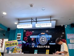 -荒岛实景沉浸密室(江汉路1店)