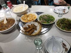 -扬州小吃(延安西路店)