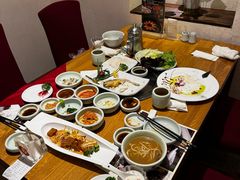 -萨拉伯尔水源素问店·韩国宫廷料理(人民路店)