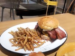 -HELLO 27 意面·沙拉·帕尼尼