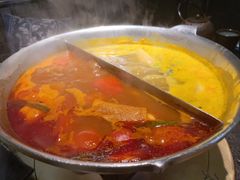 -湊湊火锅·茶憩(新中关购物中心店)