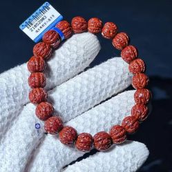 -灵彩珠宝(朗香街店)