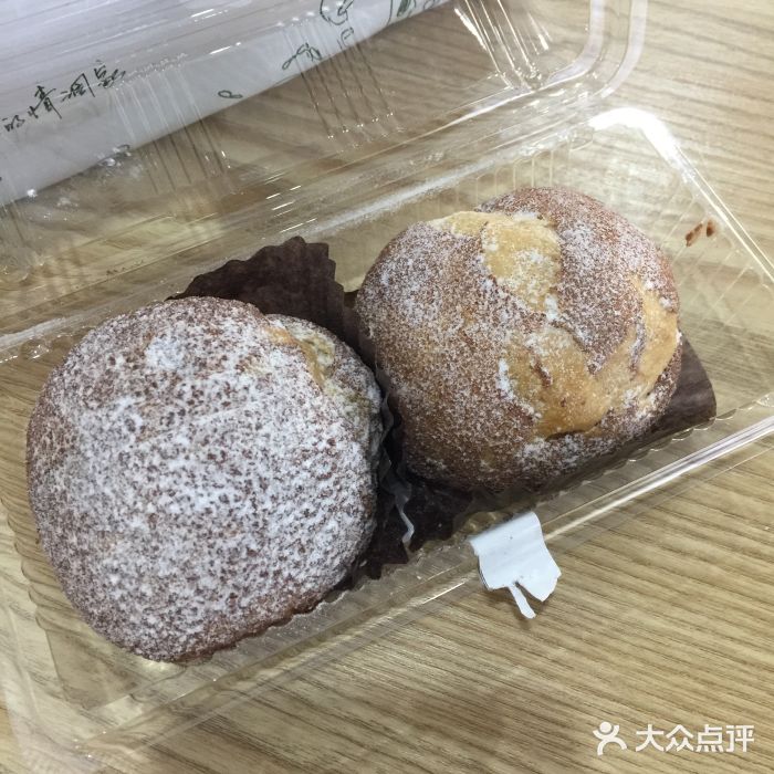仟吉西饼(太阳城店)原味泡芙巧克力焦糖泡芙图片