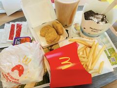 -麦当劳(卫星广场店)