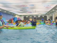 -龙格亲子游泳·水育早教运动中心(龙湾天街店)
