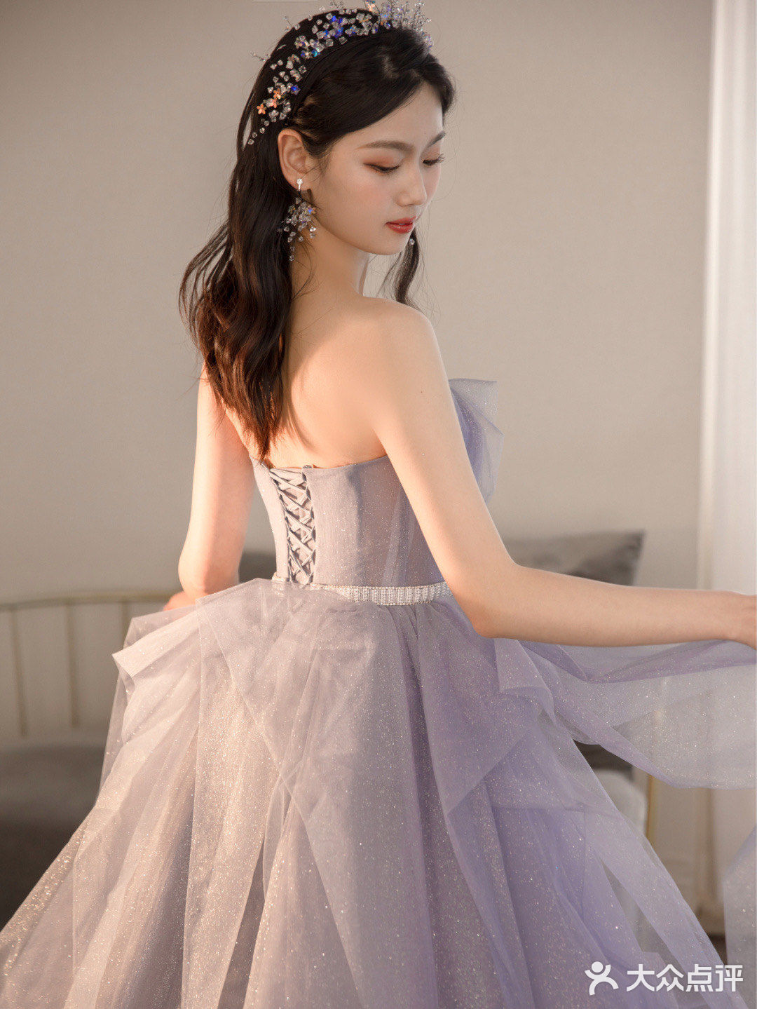 这么好看的礼服不来看看嘛[亲亲]