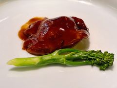 鲍汁扣藏珍鮰鱼肚-杭州西子湖四季酒店·金沙厅