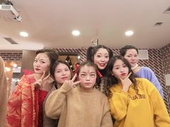 -金夫人化妆摄影职业培训学校