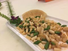 藕苗炒带子螺-馨越楼·点心·粤菜(赤坎店)