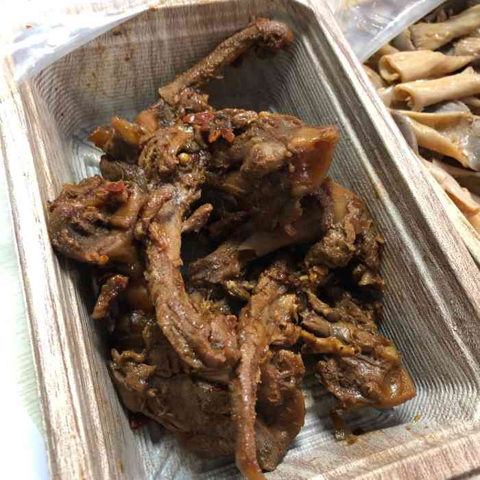 留夫鸭(萍水街店)-"周末搞点夜点心778[阴险]比起周黑鸭.