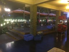 -楠柏弯休闲山庄(梨花溪店)