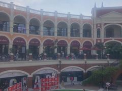 -佛罗伦萨小镇广佛名品奥特莱斯(疏港路店)