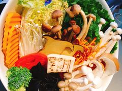 菌蔬拼盘-享月汤皇·海鲜小火锅·聚会(曲江创意谷店)