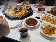 -佰人王串串香火锅(洋珠巷店)