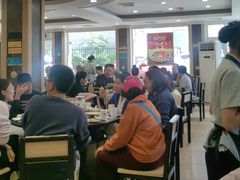 -迎宾楼(解放西街店)