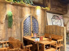 -城墙拐拐火锅(三峡广场黑金冠店)