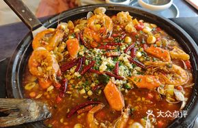 Grilled Fish with Small Seafood Sauce