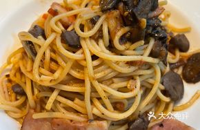 Porcini Mushroom Black Pepper Bacon Pasta