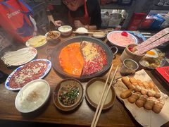 -萍姐火锅·公路夜市(武汉首店)