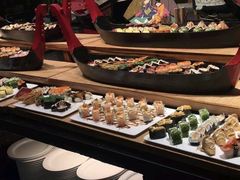 自助取餐区-四海一家自助餐(益田假日广场店)