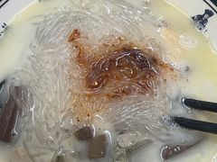 -鸭小妹鸭血粉丝(老门东店)