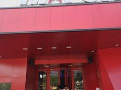 -嗨翻Hi-Fun竞技主题乐园·蹦床亲子生日轰趴(国光1937店)