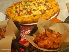 -必胜客(仲盛商城王安宇主题店)