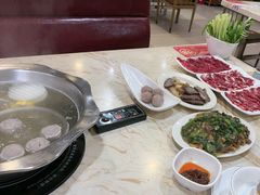 -粤潮牛肉火锅店(江南大道店)