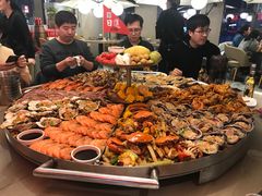 -日进一片海.生腌海鲜火锅.宵夜烧烤(三里屯总店)