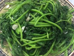 -乡土特色.冷锅鱼.牦牛肉汤锅