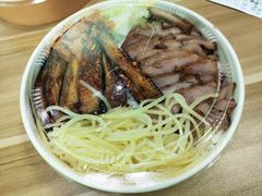 -汤小鲜和范小满·开胃爆炒小碗菜(右安门店)