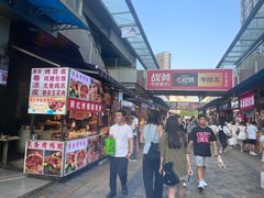 -万达广场(南昌红谷滩店)