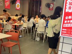 -鱿遍天下·20年夜宵地标大排档(东风路店)