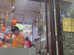 -扬二春炒饭(国庆路总店)