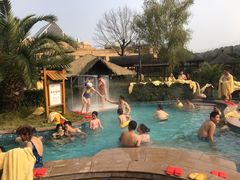 -咸宁万豪温泉谷度假区