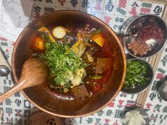 -成都你六姐·牛肉冒菜·麻辣香锅(长泰广场店)