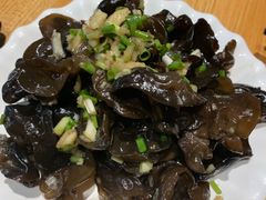 -超越炭火牛蛙火锅鸡(河东店)