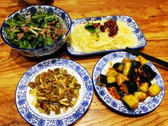 -十二忠手拉面(燎原街店)