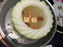 -得意咚瓜·顺德鱼生·冬瓜火锅(深圳首店)