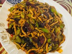 鱼香肉丝-大梁骨头馆·酱骨老菜(友好店)