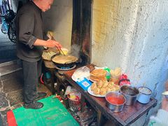 -仓桥直街臭豆腐