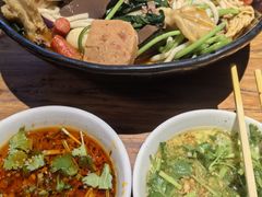-万记麻辣烫国展总店