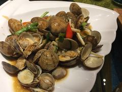 -宝燕海货工场(长江国际店)