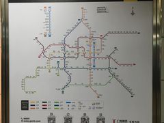 -公园前(地铁站)