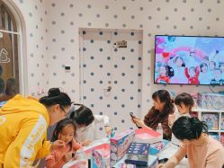 -奈尔宝·儿童乐园·亲子餐厅(长沙运达汇店)