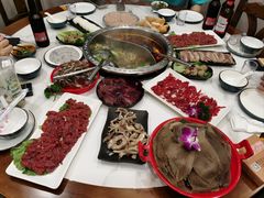 -乡土黄·鲜牛肉火锅·小龙虾(兴业街店)
