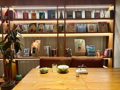 -米漾酒店(深圳会展中心岗厦地铁站店)
