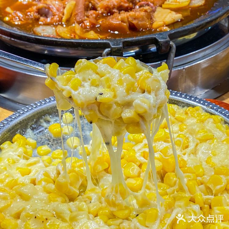 沈阳美食🐖糯唧唧的猪蹄拌面锅 一抿就化！