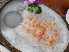 -景明轩•养生酸汤鱼火锅 云贵鲜菌 现舂野果酸汤(王寨小区店)